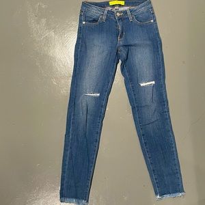 William B. Skinny Jeans